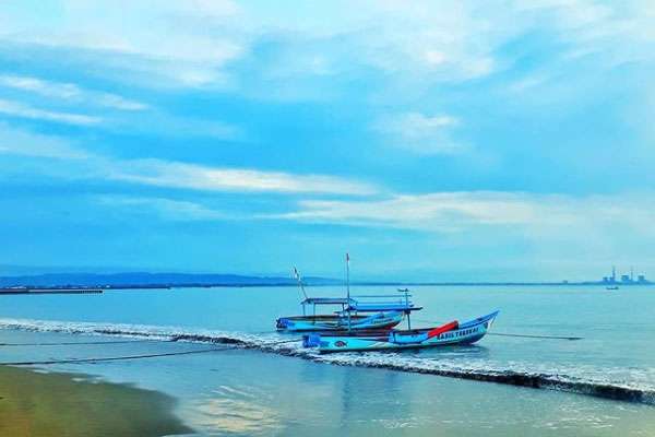 Nikmati Ketenangan di Teluk Penyu: Penginapan Strategis di Jantung Cilacap